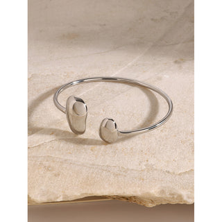 Sculpted Ends Cuff