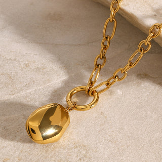 Sculpted Pearl Chain