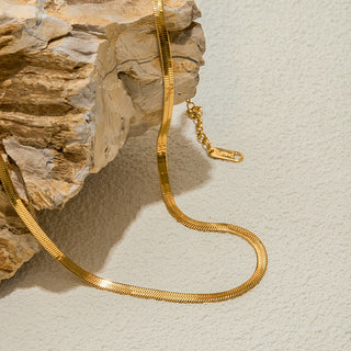 Box Chain Choker