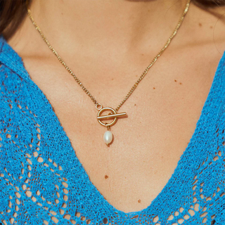 Pearl Toggle Necklace