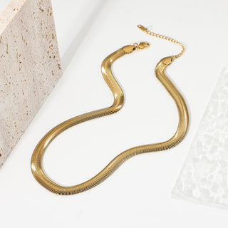 Sculpted Herringbone Chain