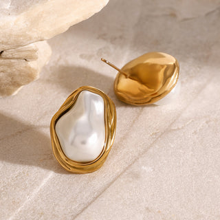 Ethereal Pearl Earrings
