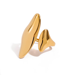 Sculpted Current Ring