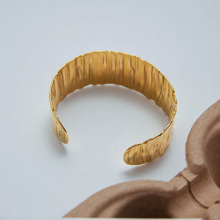 Aurora Cuff