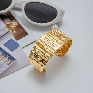 Aurora Cuff