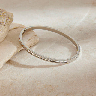 Line Bracelet
