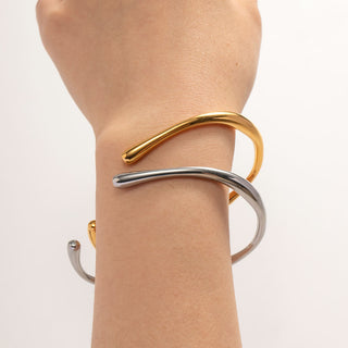 Stream Cuff