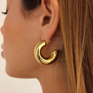 Bold Arc Hoops