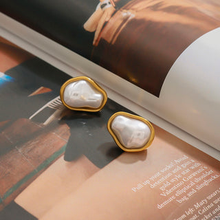 Baroque Pearl Earrings