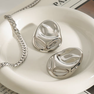 Eclipse Flow Earrings