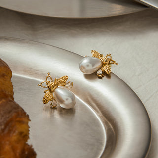 Honeyguard Pearl Studs
