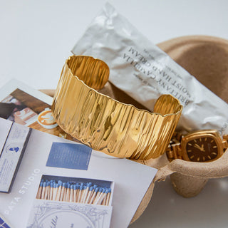 Aurora Cuff