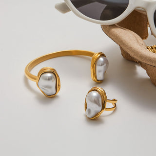 Tidal Pearl Cuff
