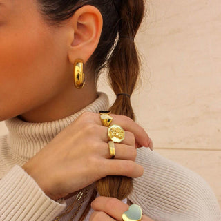 Bold Arc Hoops